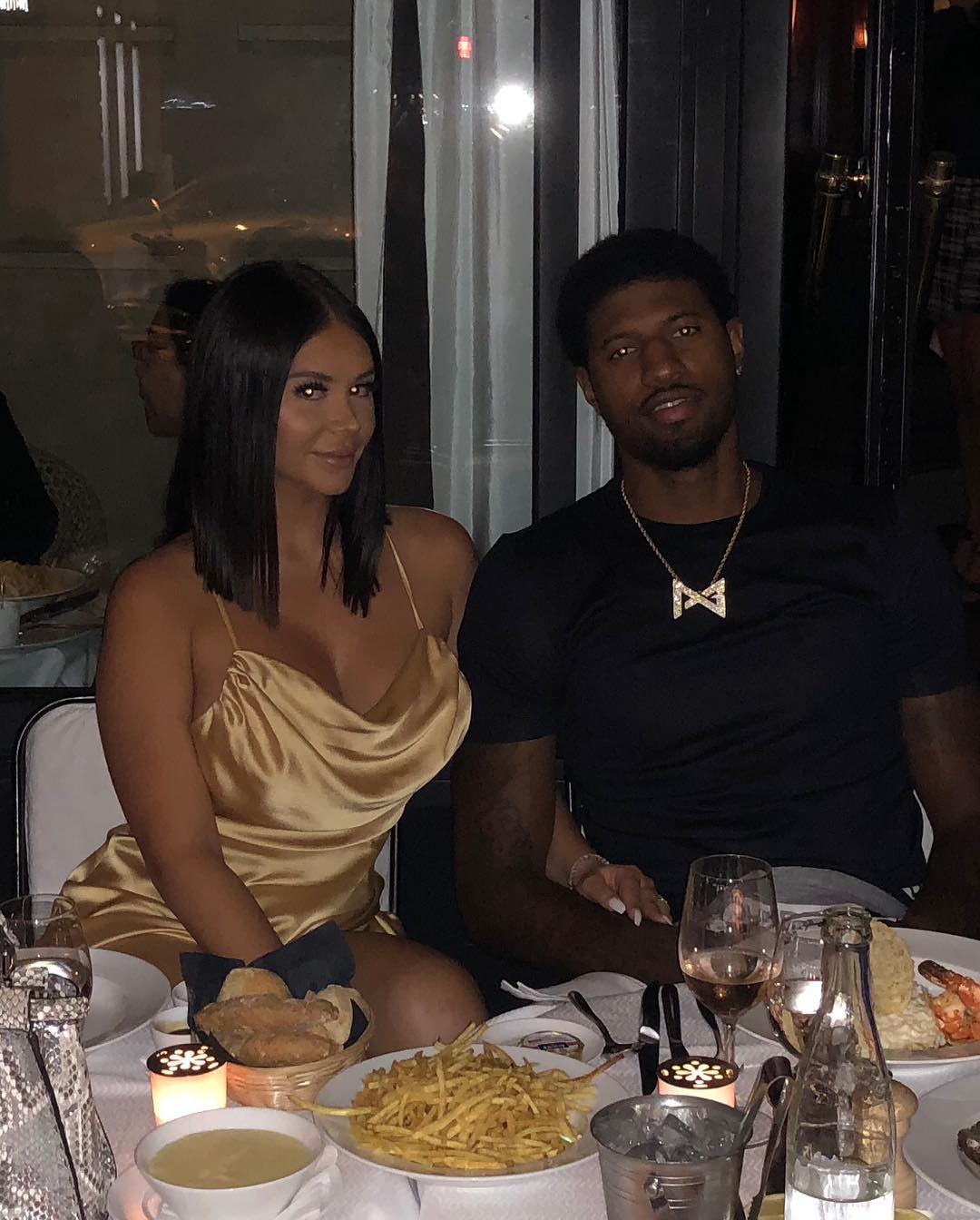 这条不容逾 这条不容逾